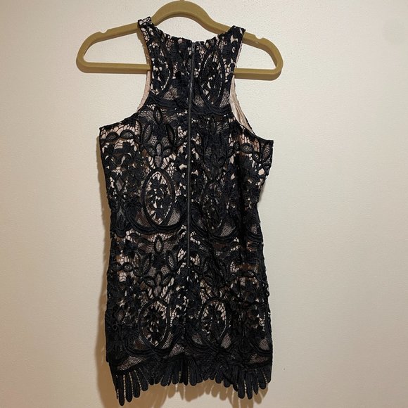 Lovers + Friends Caspian Lace Dress - Picture 10 of 14